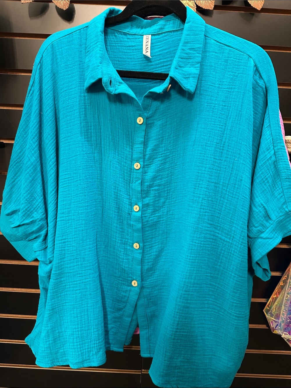 Zenana S/M turquoise button down top NEW
